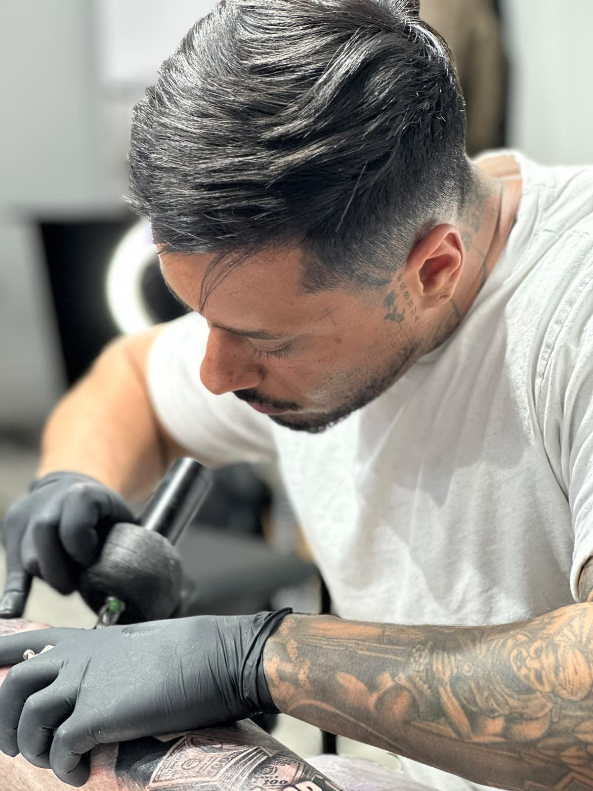 Eric Jordan tattooing at Studio Gatti Dublin